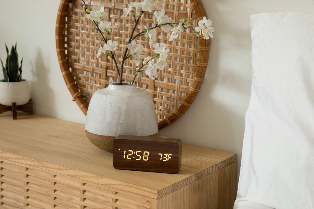 AuraForm™ Digital Clock